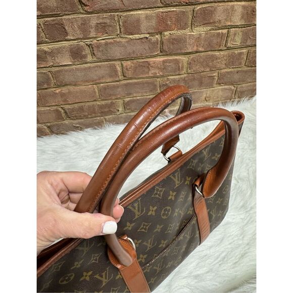 LOUIS VUITTON Authentic Monogram Sac Weekend Bag - Picture 7 of 13